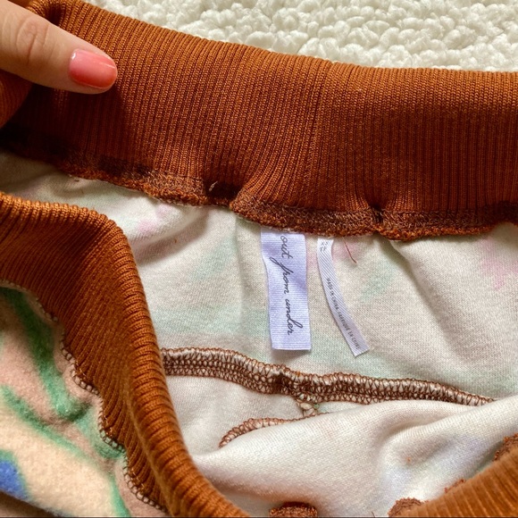 Out From Under Outlander Jogger Pant - Picture 11 of 11